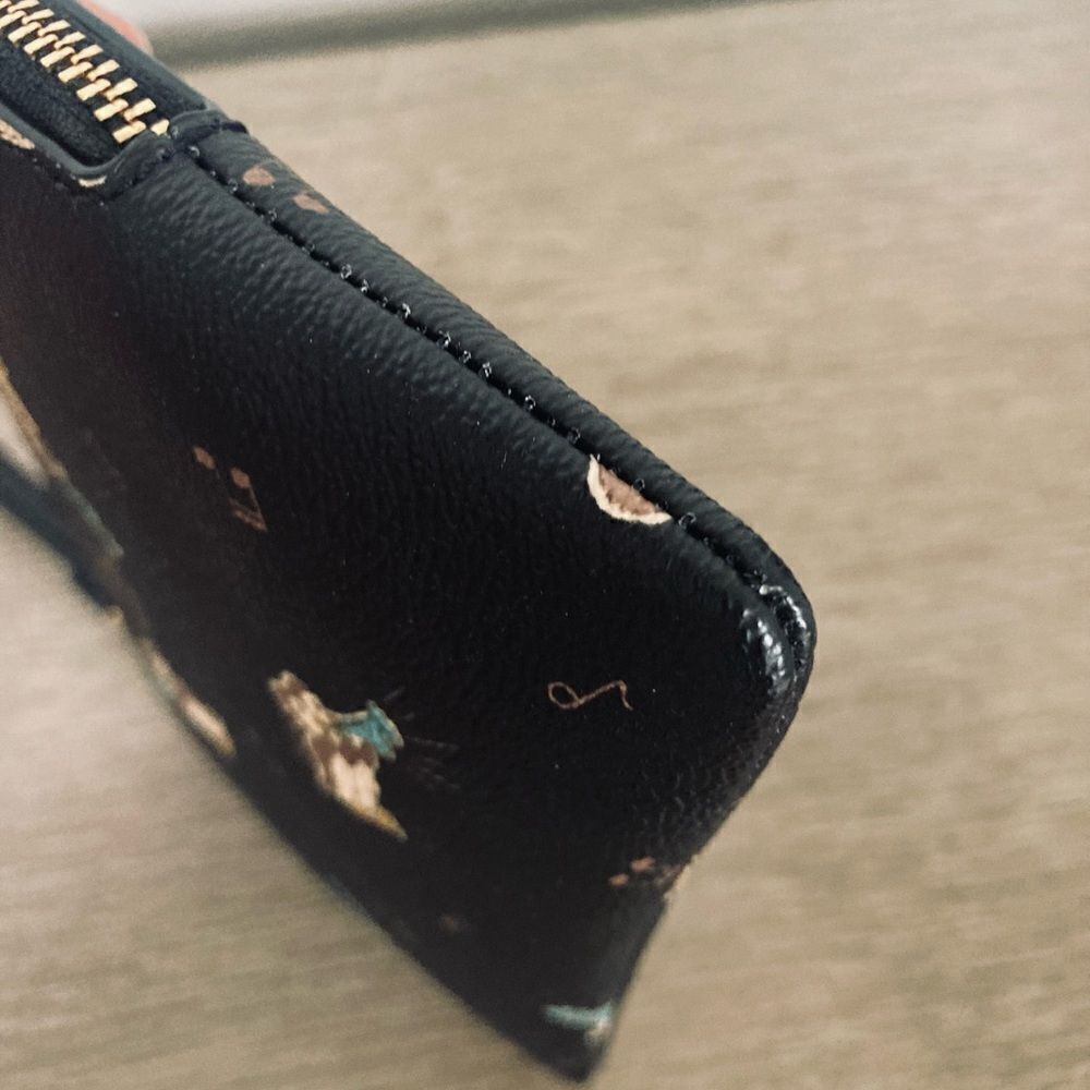 NWOT Coach Penguin Print Wristlet Wallet - Picture 4 of 7